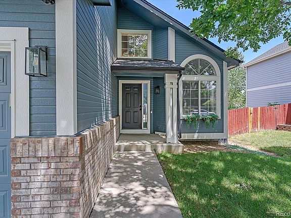 3rd image of 10518 Bellaire Street