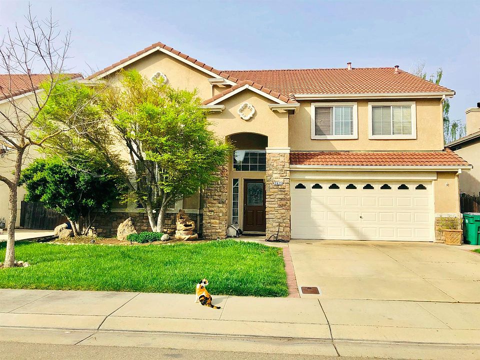 1st image of 2629 Eagle Rock Cir