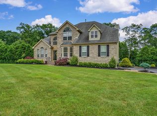 17 Emma Ln, Jackson, NJ 08527