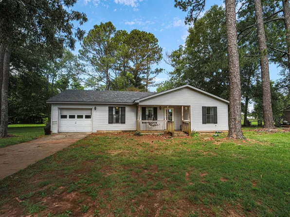 383 Hood St, Town Creek, AL 35672