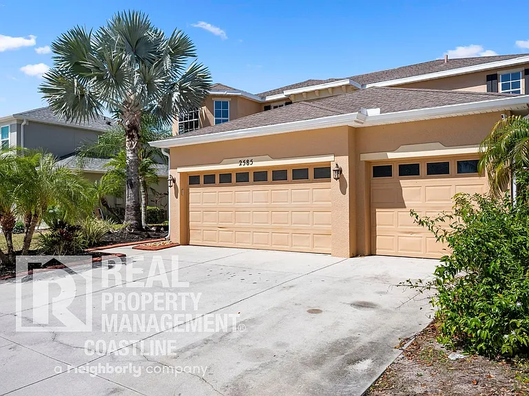 2585 Hobblebrush Dr — Photo 4