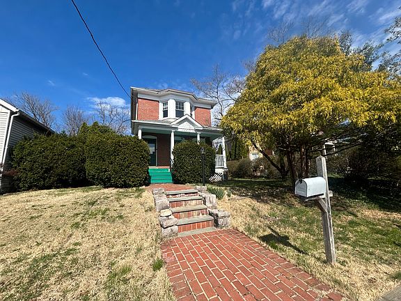 2nd image of 1004 Spring Ave