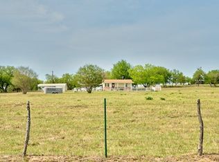 525 Carmen St, Reno, TX 76020
