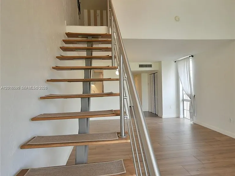 6884 N Kendall Dr #C401 — Photo 31