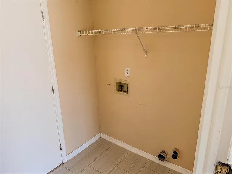 770 Americana Ct — Photo 13