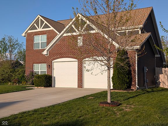 4th image of 6179 N Cedarwood Dr
