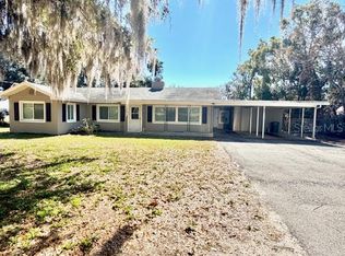 704 W 11th Ave, Mount Dora, FL 32757