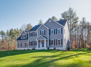 14 Kens Way, Pelham, NH 03076