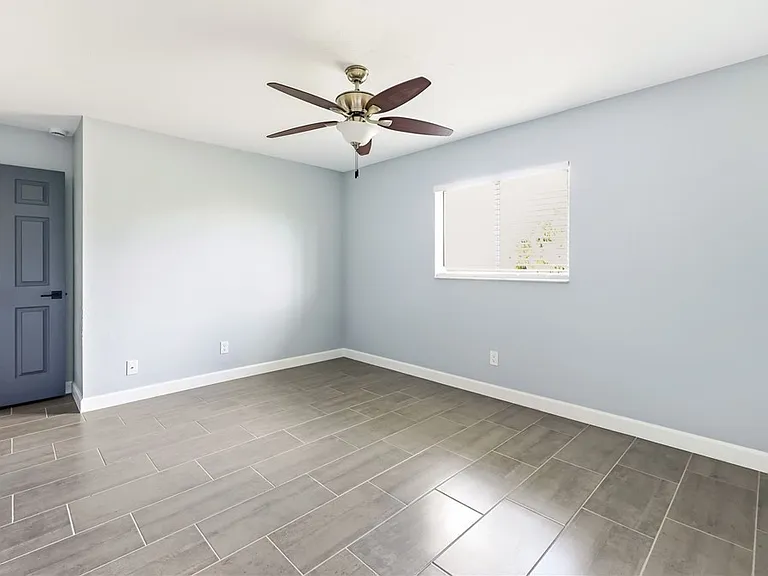4346 Santa Barbara Blvd — Photo 19