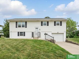 205 S 110th St, Omaha, NE 68154