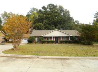 22 Tamar Dr, Texarkana, TX 75503