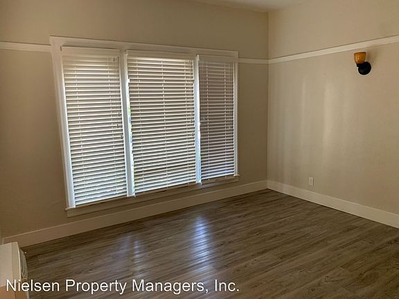 4th image of 1410 G St APT 01