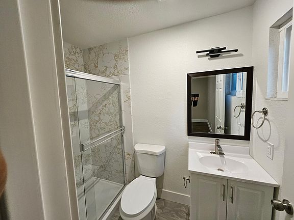 4th image of 10617 Viani Way