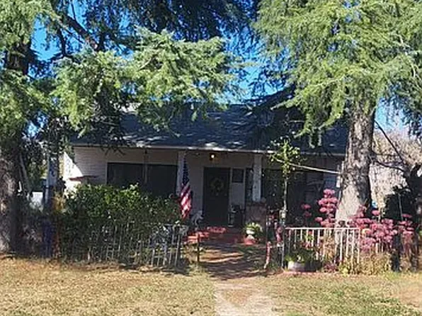 2143 Mentone Blvd, Mentone, CA 92359