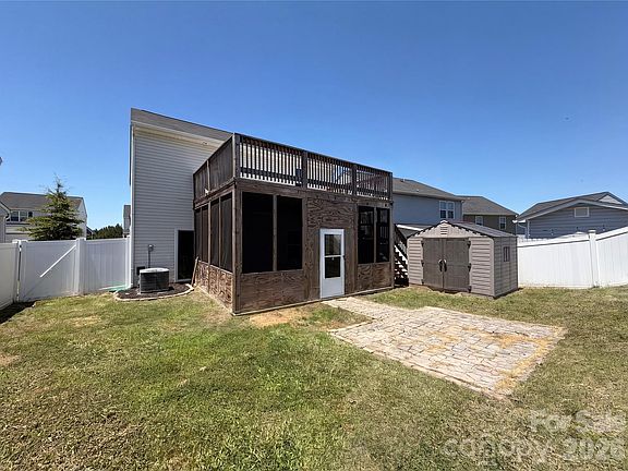 5th image of 4034 Rosfield Dr