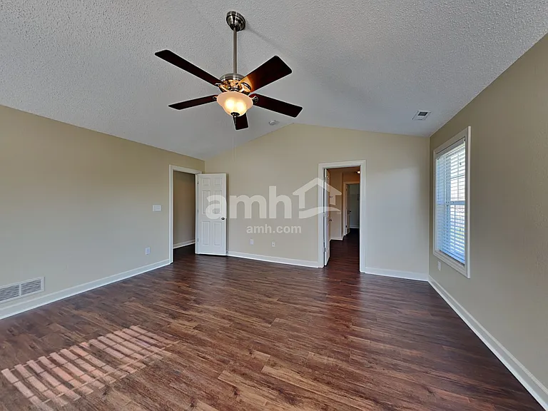 9734 Lomax Dr — Photo 8