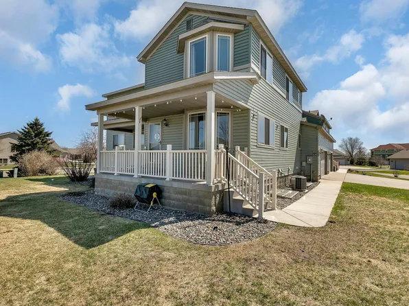 1112 Mockingbird Loop, Sartell, MN 56377