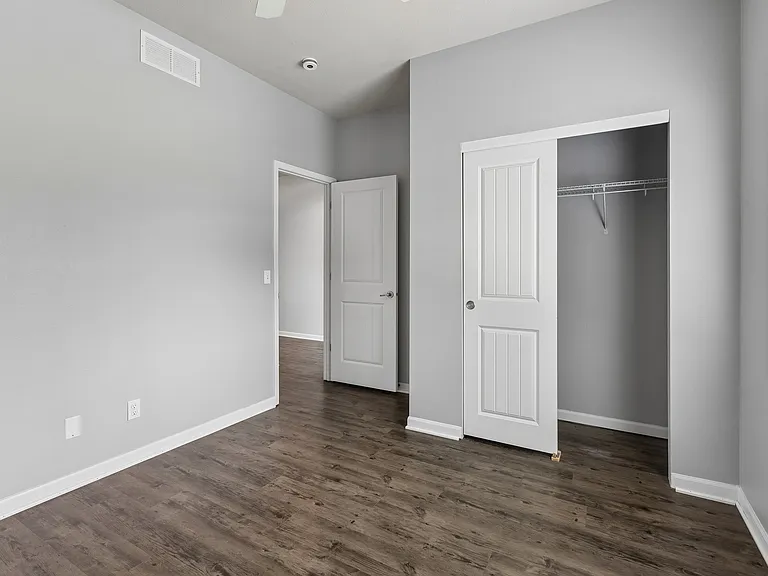 19109 X St — Photo 11
