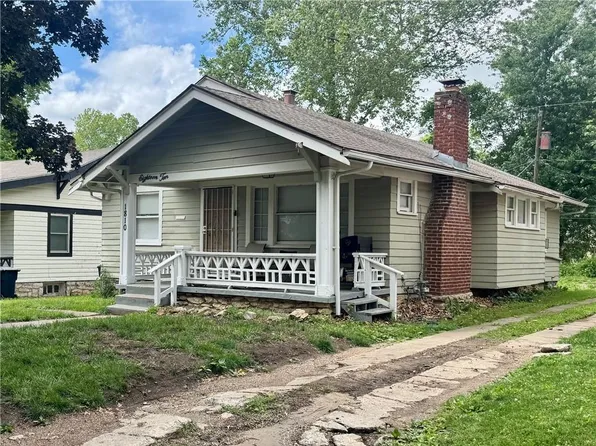 1810 E 70th St, Kansas City, MO 64132