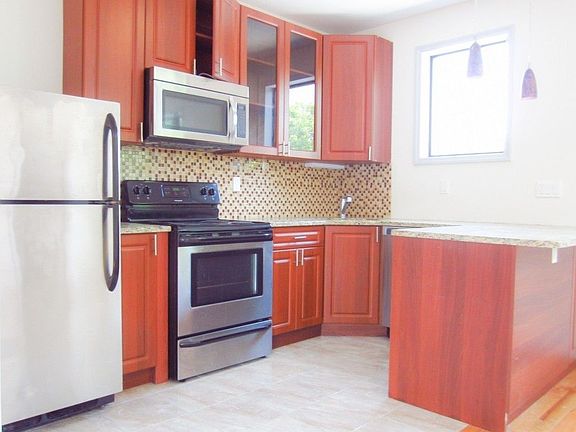 3rd image of 217 Ocean Ave APT A19