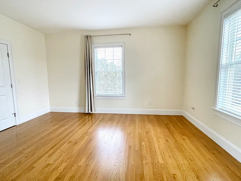 6 Chadbourne Rd — Photo 23