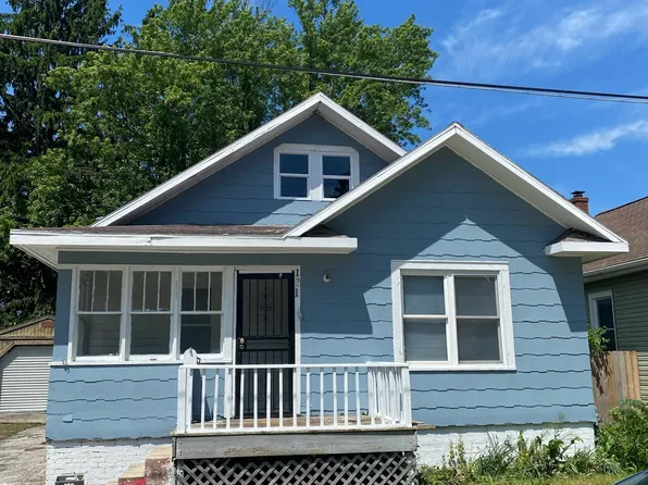 121 Claire St, Michigan City, IN 46360