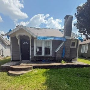 704 11th St, Lake Charles, LA, 70601