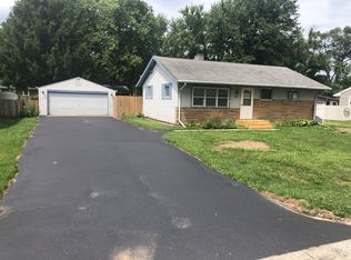 9605 Ritter Dr, Machesney Park, IL 61115