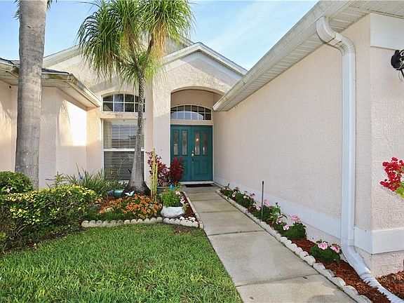 4th image of 12609 Waterhaven Cir