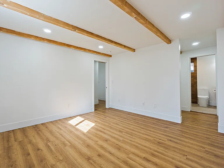 2620 S 227th Pl #B — Photo 13