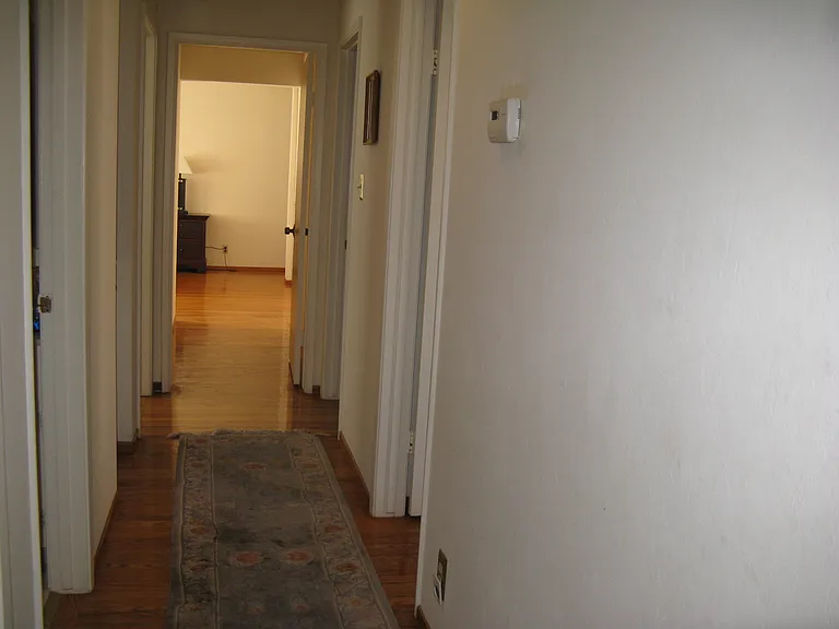 21722 Columbus Ave — Photo 4