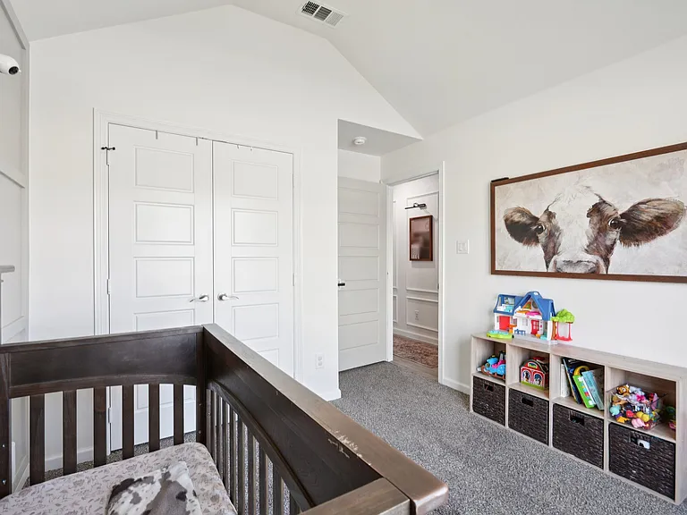 2605 Langford St — Photo 12