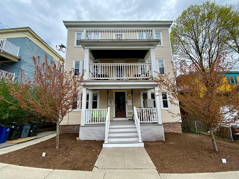 24 Saint Peter St #1L — Photo 28