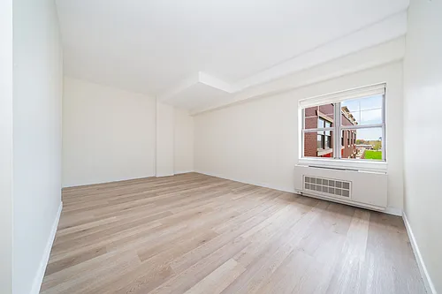 75-25 153rd St #710 Photo 1