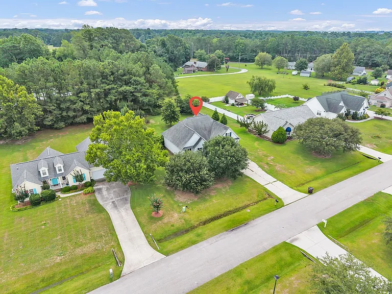 210 Raven Ridge Ct — Photo 40