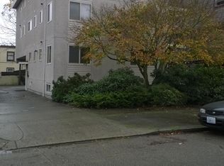 617 N 49th St APT 3, Seattle, WA 98103