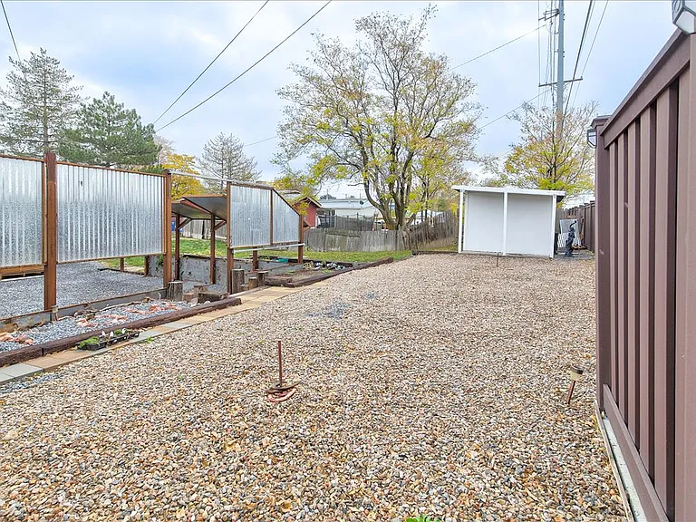 3314 S Meadowlark Dr — Photo 16