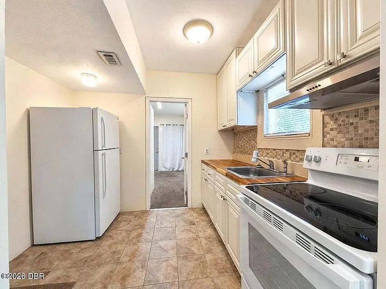 431 N Grandview Ave #B — Photo 1