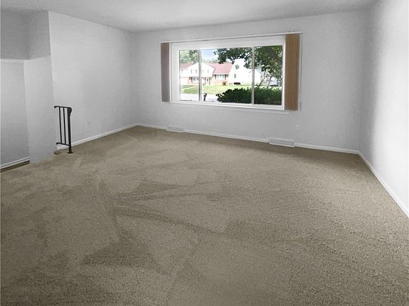 5th image of 10911 Bluebell Dr