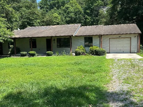 146 Apache Rd, Millers Tavern, VA 23115