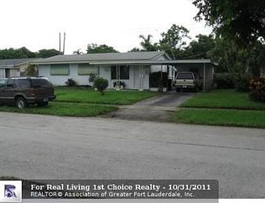 1st image of 3612 SW 23rd Ct