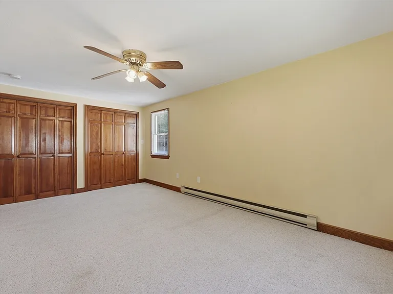 21 Janet Cir #2 — Photo 22