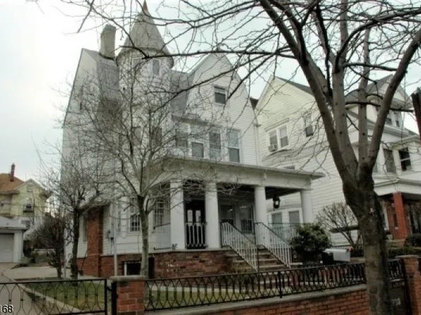 700 Clifton, Newark City, NJ 07104