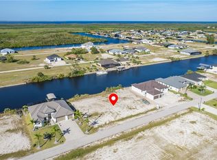 1430 NW 40th Pl, Cape Coral, FL 33993
