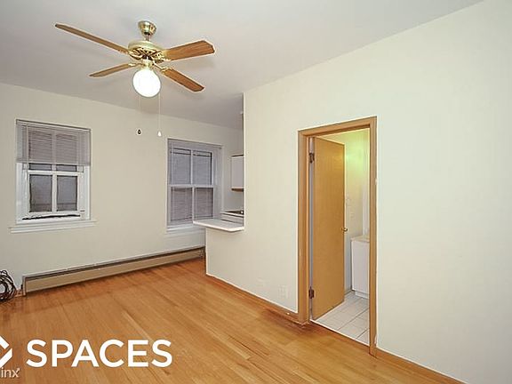 2nd image of 635 W Barry Ave APT 311A