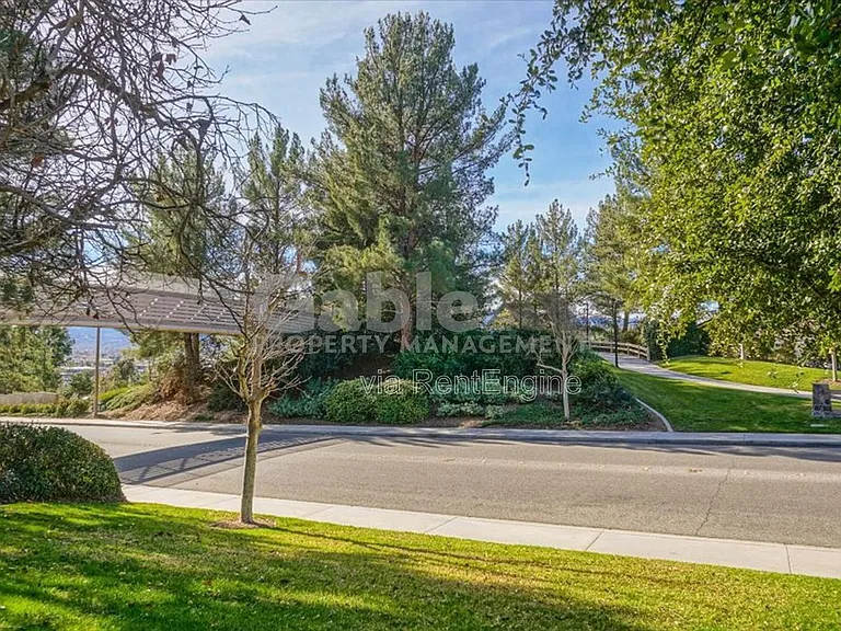 27523 Wellsley Way — Photo 19