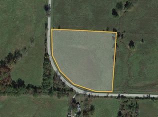 NE Highway J, Calhoun, MO 65323