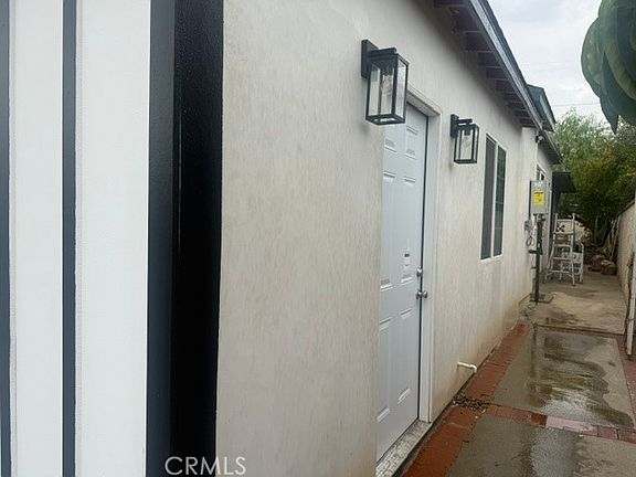3rd image of 10200-10204 N Rincon Ave