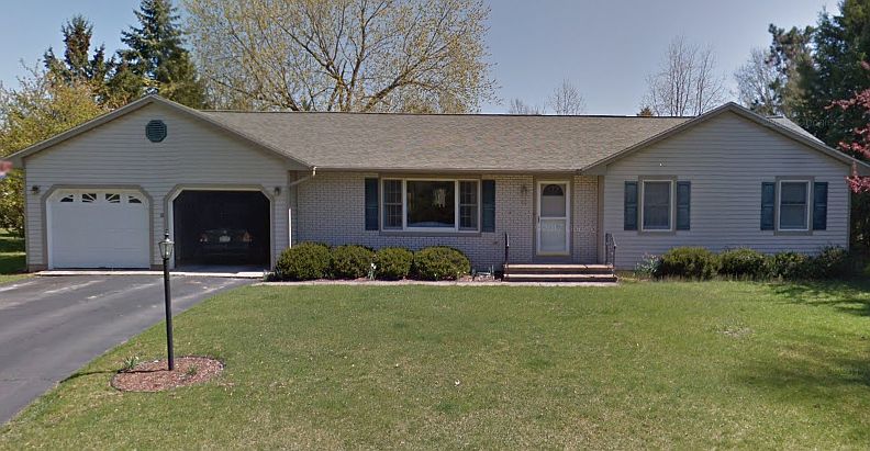 2nd image of 22 Colonial Dr