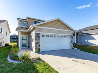 2118 11th St W, West Fargo, ND